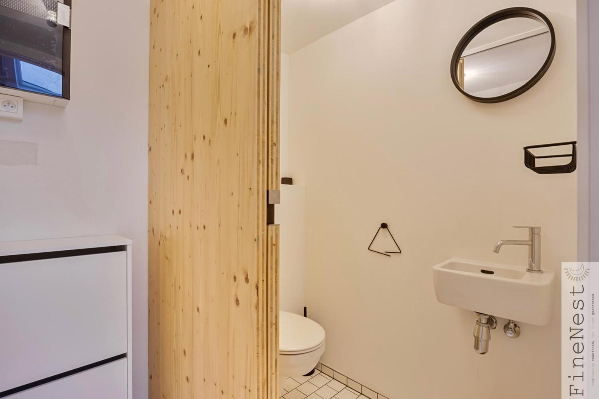 Loft 3 Chambres "Bueren" - Parking - Au Centre De Liege By Finenest Dış mekan fotoğraf